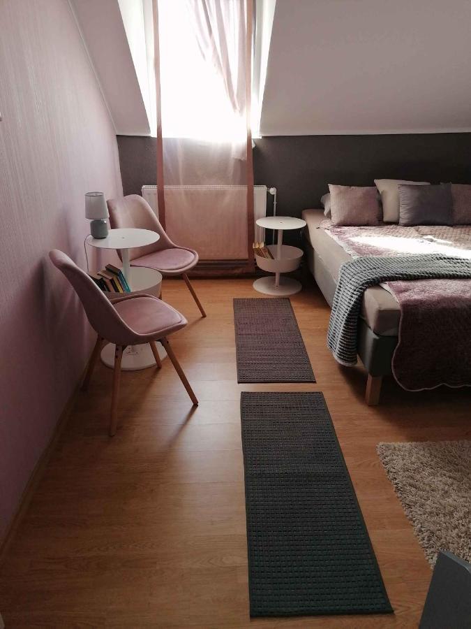 Apartments In Balatongyoeroek 34590 מראה חיצוני תמונה